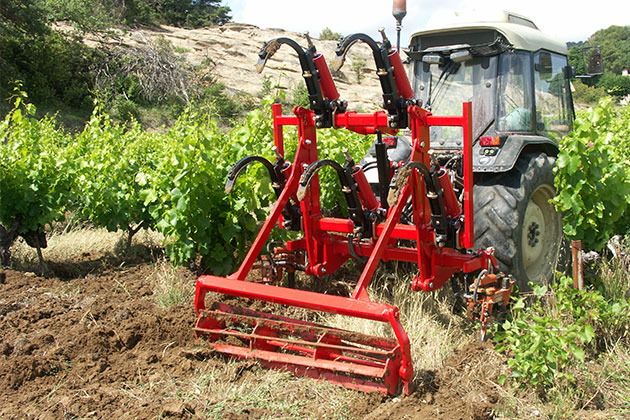 grenier franco-NRB-1-cultivateur-vigne-bio